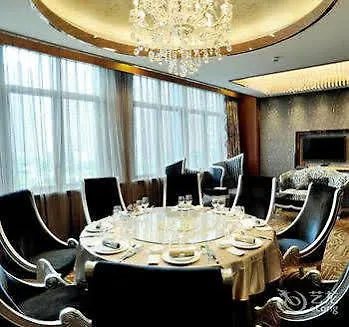 All Seasons Hotel 소주 4*,